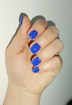 Unghii cu gel, semi oja cupio